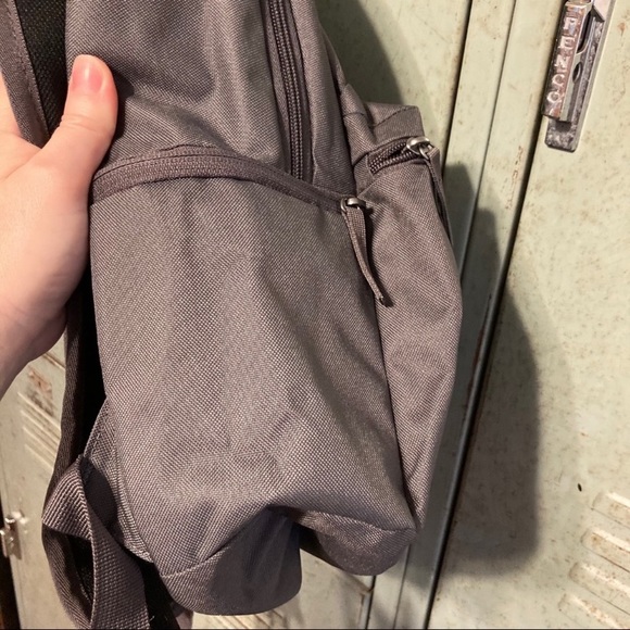 Nike Grey and Light Blue Backpack Fits 15” NWT - Picture 4 of 9